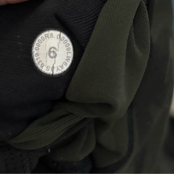 Lululemon Wunder Under Crop (High-Rise) *Full-On Luxtreme 21" - Picture 4 of 4